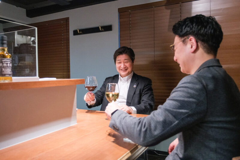 カウンター席で楽しむ料理の技